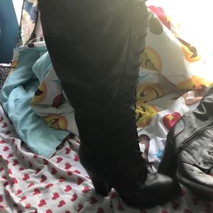 Lace Up Heeled Boots